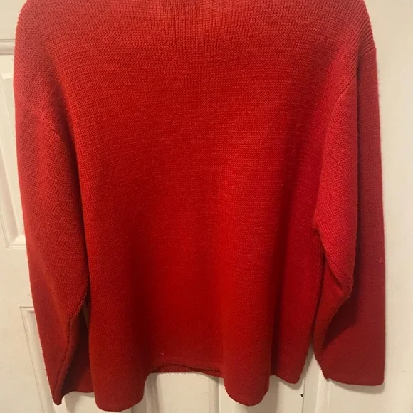 🧑‍🎄 SOLD 🧑‍🎄 Christmas Sweater, Red with decorations - Picture 7 of 13